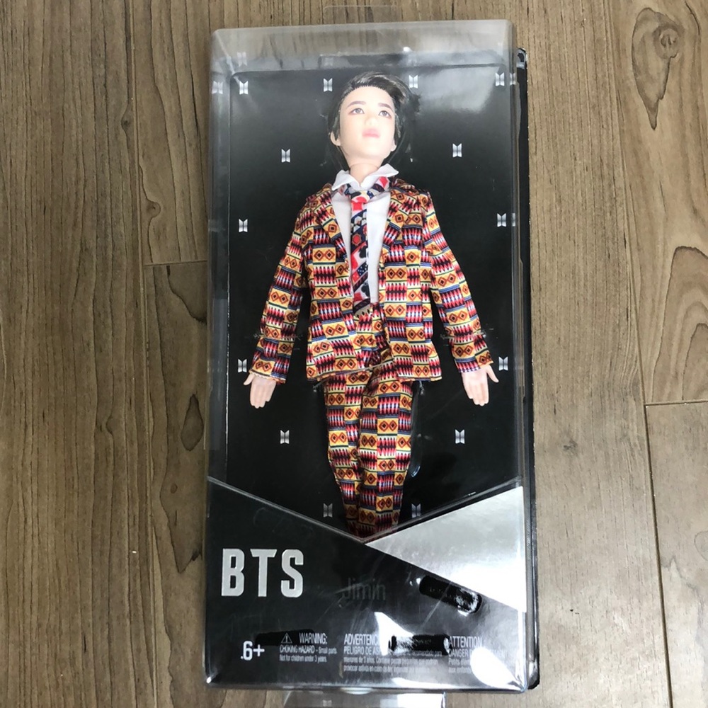 BTS Jimin Doll - Picture 2 of 7